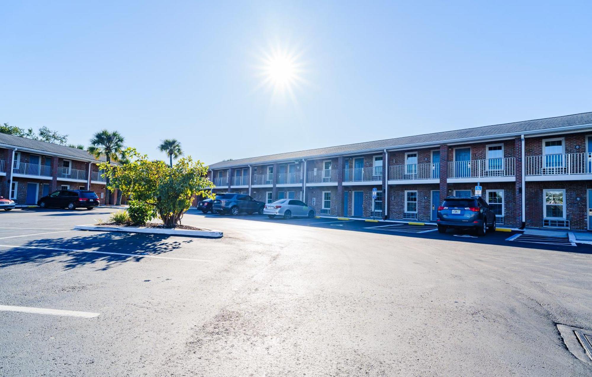 San Marco East - Motel